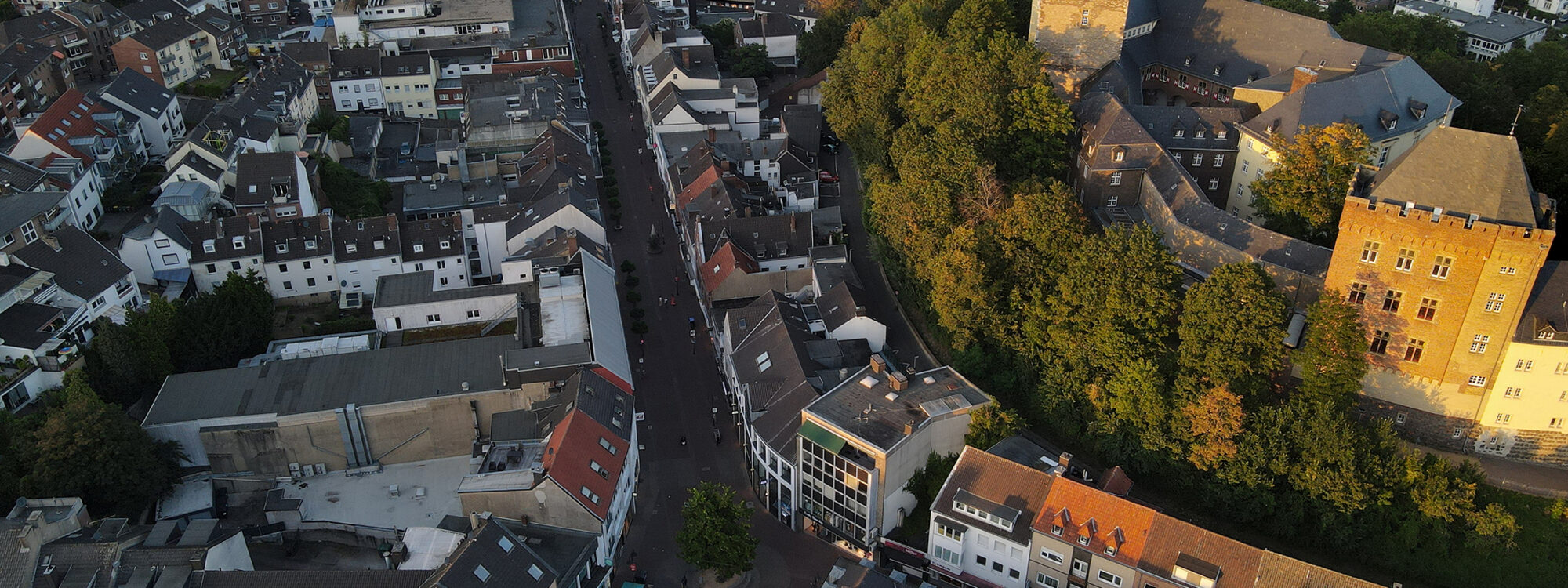 Große Straße - City